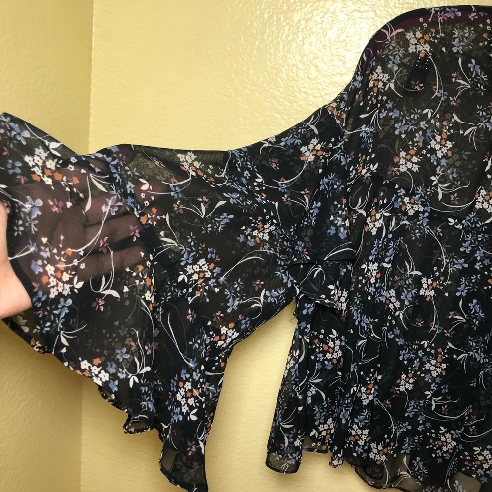 Zara floral bell sleeve flowy see through blouse boho cottagecore size M - Picture 5 of 8